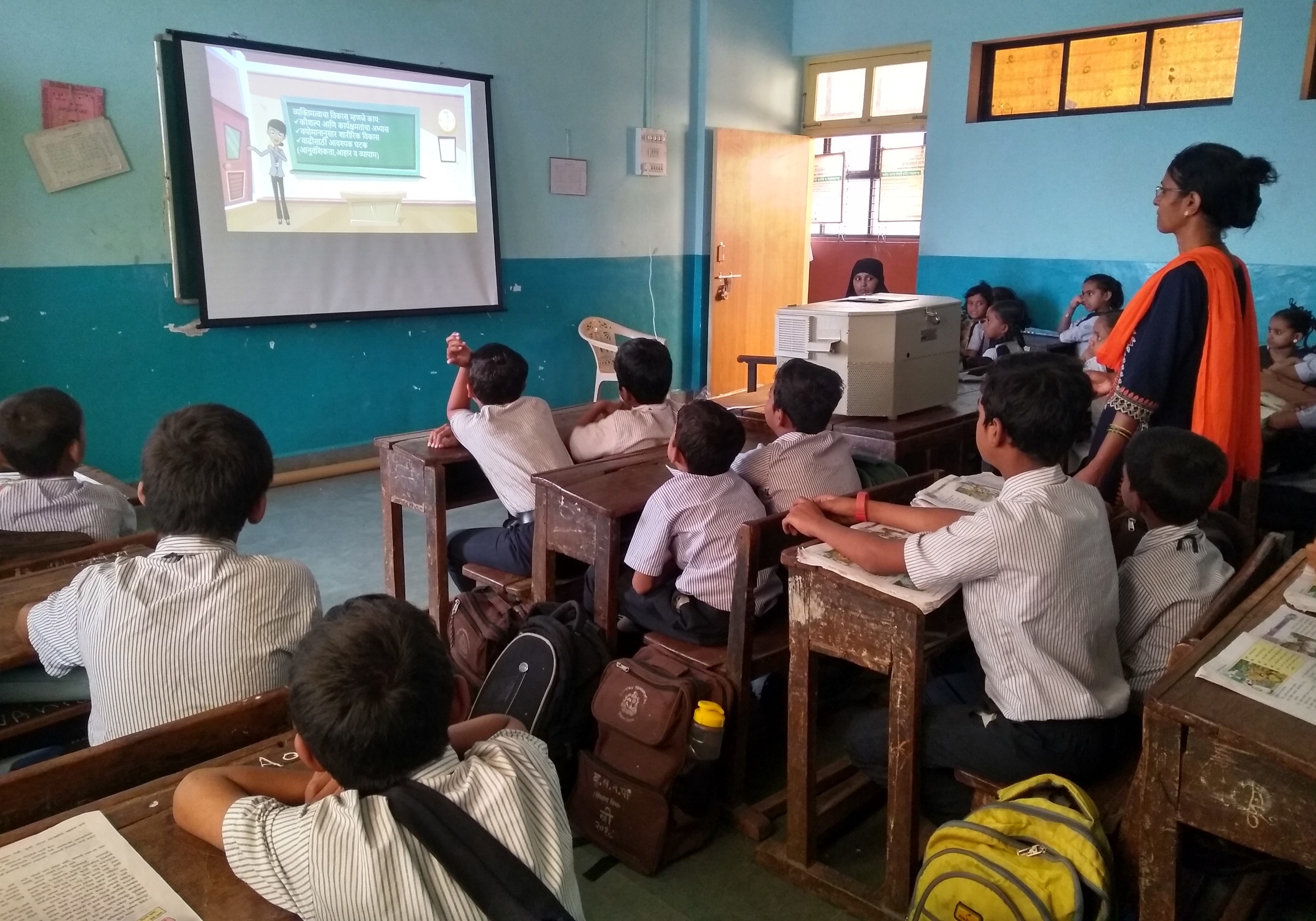 Smart Education for Underserved Schools
